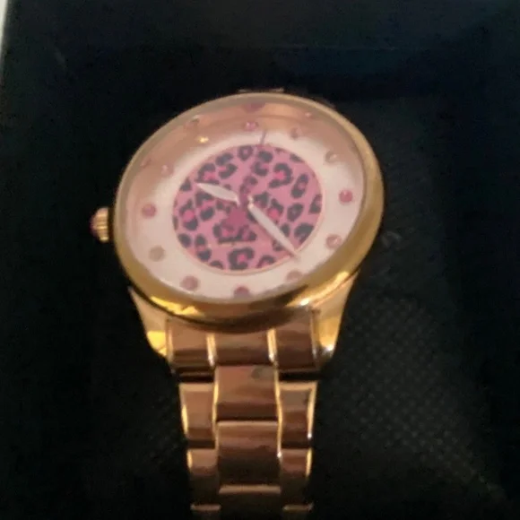 Betsey Johnson | Accessories | Betsey Johnson Pink Leopard  display picture 3